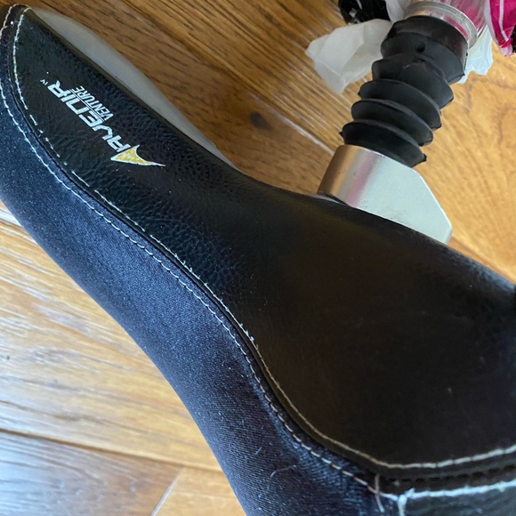 BIKE SEAT super comfy - Picture 5 of 5